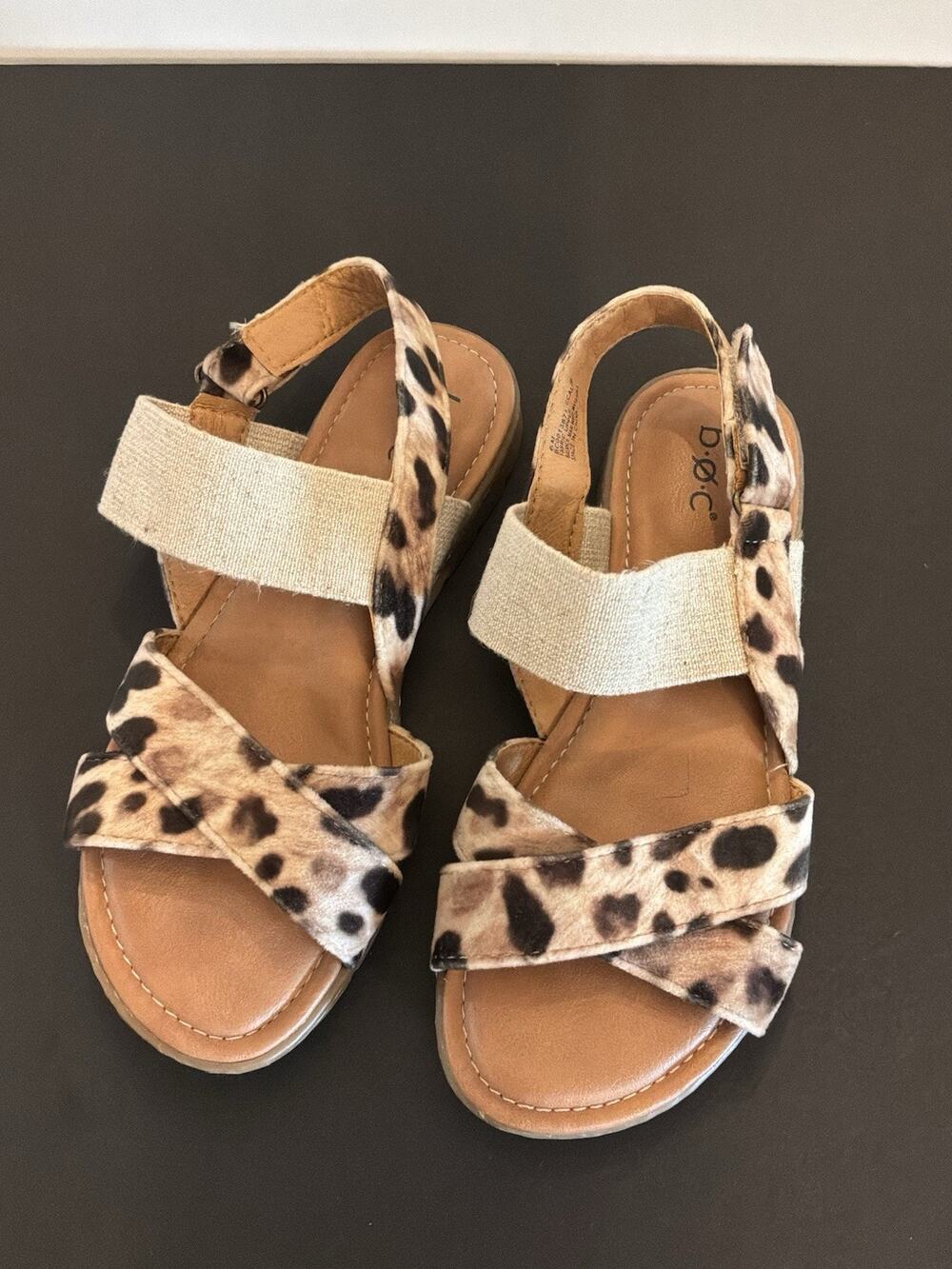 Ladies B.O.C Cheetah Sandals Size 6